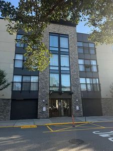 125 70th St APT 4D