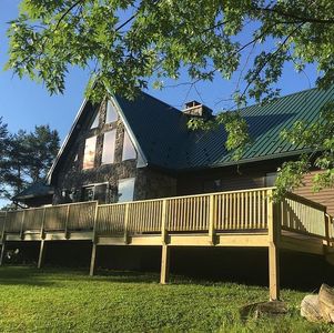 1544 Round Top Rd