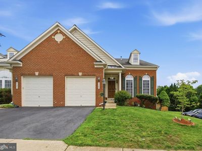 7385 Cluster House Way