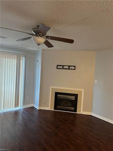 1563 N King St APT 101