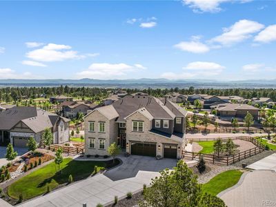 5625 Heritage Oak Drive