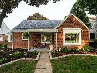 2861 North 84th STREET