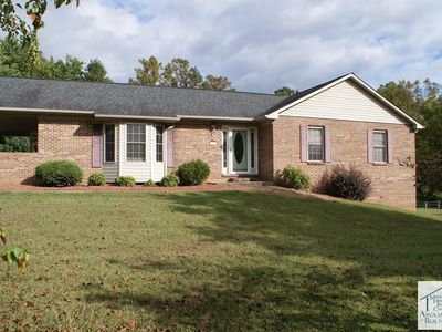 181 J B Dalton Rd