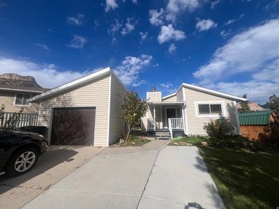 819 Castle Gate Cir