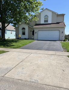 6105 Willowvale Dr