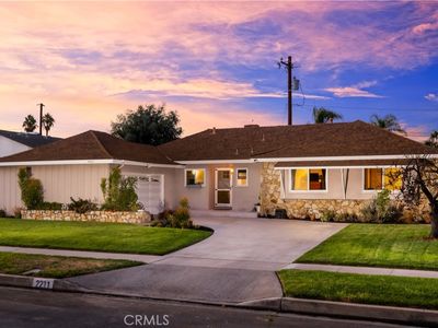 2211 E Romneya Dr