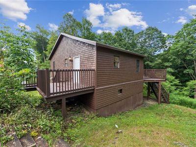 649 Rose Valley Rd