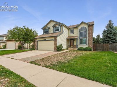 6065 Fescue Dr