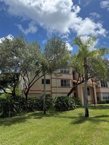 3450 N Pinewalk Dr N #421
