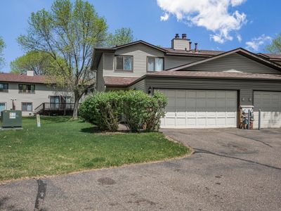 8785 Maplebrook Pkwy N