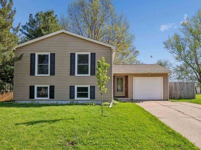 230 Heritage Dr