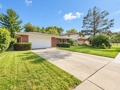 1723 E Maya Ln