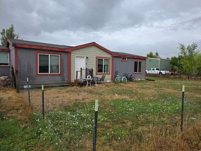 3850 W Montana St