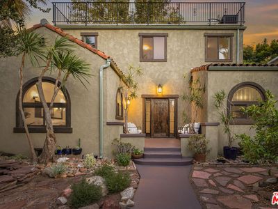 686 San Juan Ave