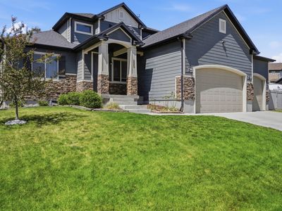 223 W Wildwood Dr
