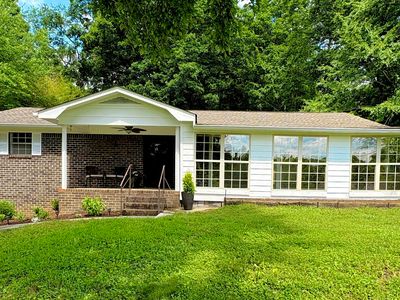547 Van Davis Rd NW