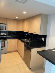 13155 Ixora Ct APT 901