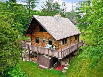 8240 Cedar Hill Rd