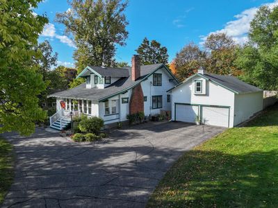 3308 N Nokomis NE