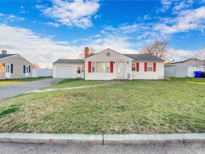 Property at 92 Weeden Ave E, Rumford, RI