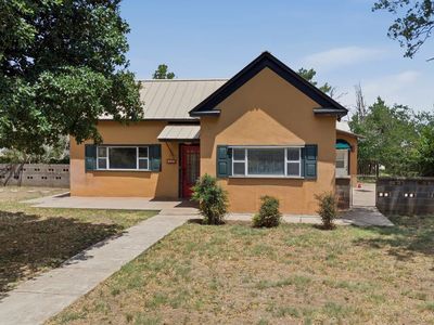 703 W Sul Ross Ave