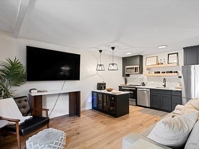 2294 Woodside Ln Unit 9