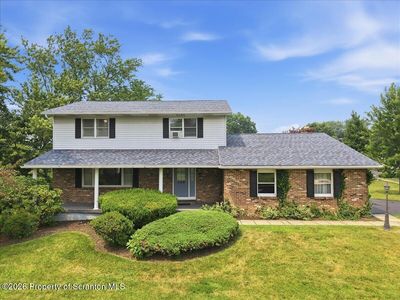109 Yale Blvd