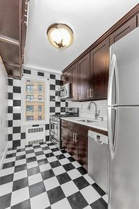 140-21 Burden Cres APT 306