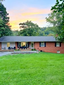 1084 Old Sessler Mill Rd