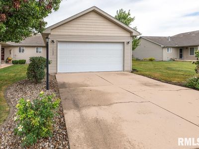 Property at 11327 N Daisy Dr, Dunlap, IL