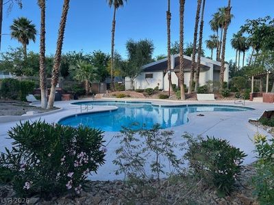 522 Delfern Ln