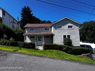 7 Chestnut Hill Rd