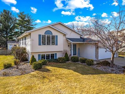 610 Woodbridge TRAIL