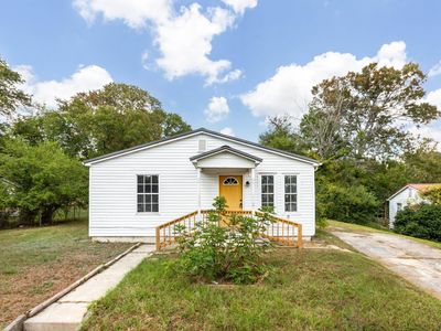 419 Pine Ln