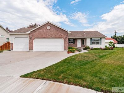 140 Harrisburg Ln