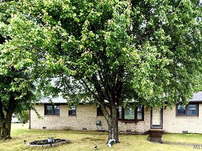 462 Old Emporia Rd