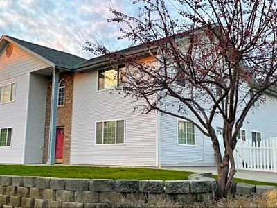 1525 SE Valley View Terrace