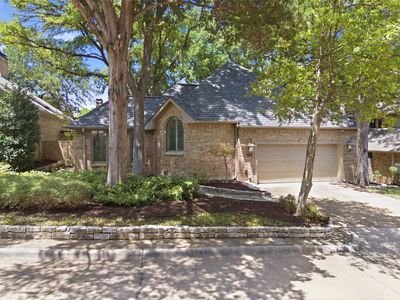 2406 Forest Ct
