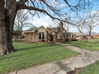 3201 Oxford Dr