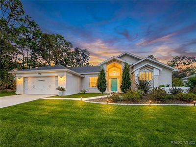 Property at 11 Maidenbush Ct E, Homosassa, FL