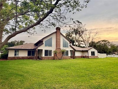 212 Pleasant St