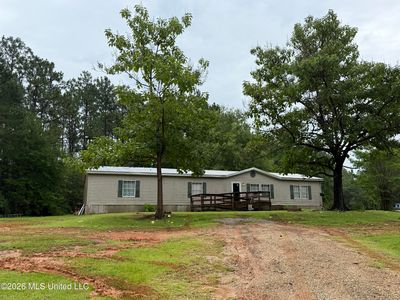 808 W McHenry Rd