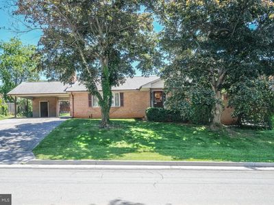 731 E Stonewall Dr