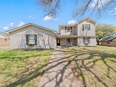 216 Hillside Dr