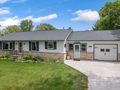 1366 Lorrai Dr