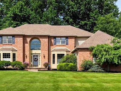 62 Pinecone Dr