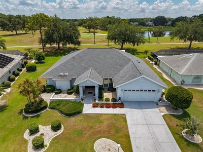 1927 View Dr E