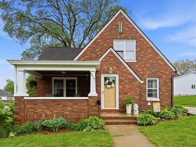Property at 317 W Grand St, Monticello, IA