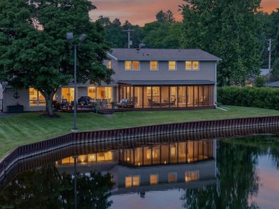 5775 Browns Lake Rd