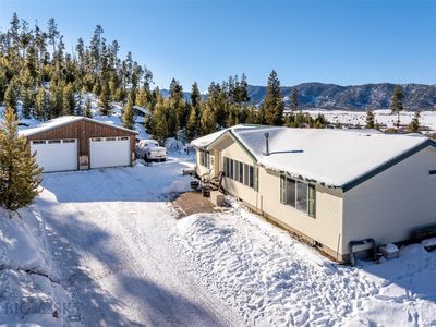 22 Lumberjack Rd